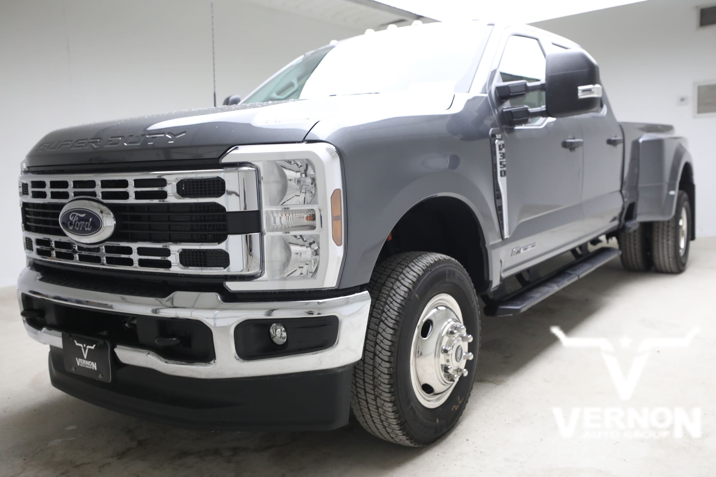 New 2026 Ford F-350 XLT