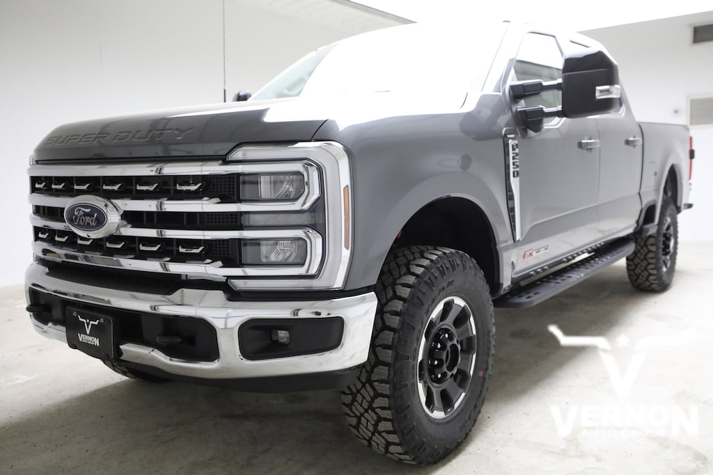 New 2026 Ford F-250 Lariat Truck Crew Cab