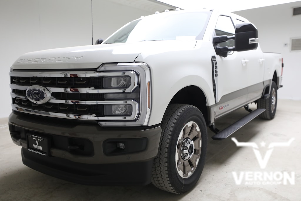 New 2026 Ford F-250 King Ranch Truck Crew Cab