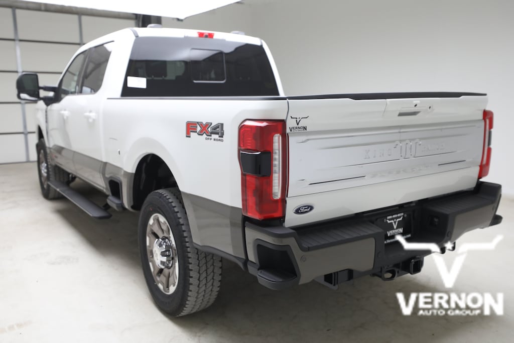 New 2026 Ford F-250 King Ranch Truck Crew Cab