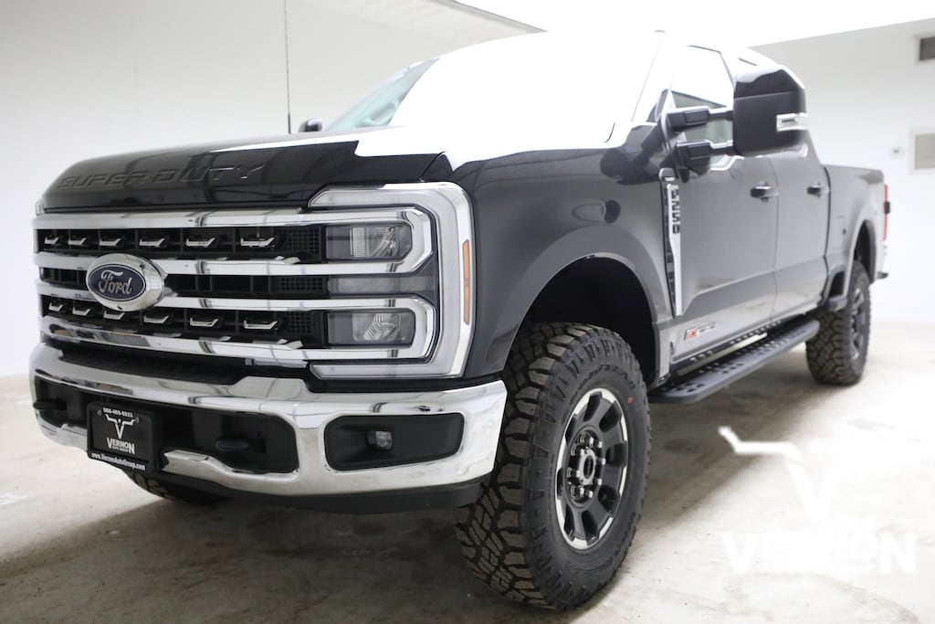 New 2026 Ford F-250 Lariat Truck Crew Cab