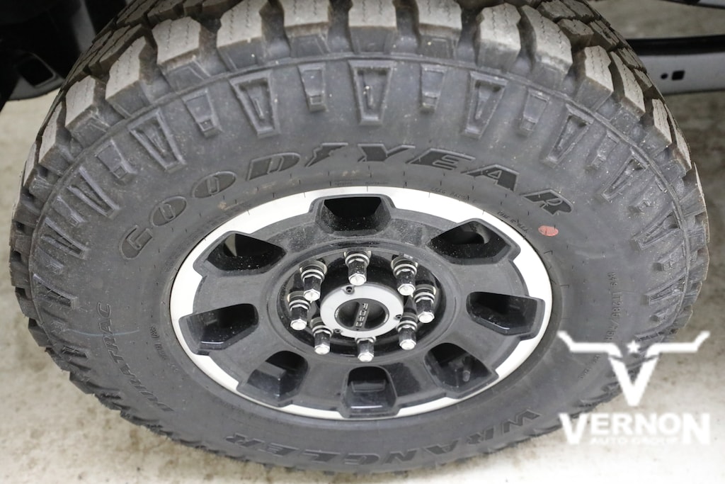 New 2026 Ford F-250 Lariat Truck Crew Cab