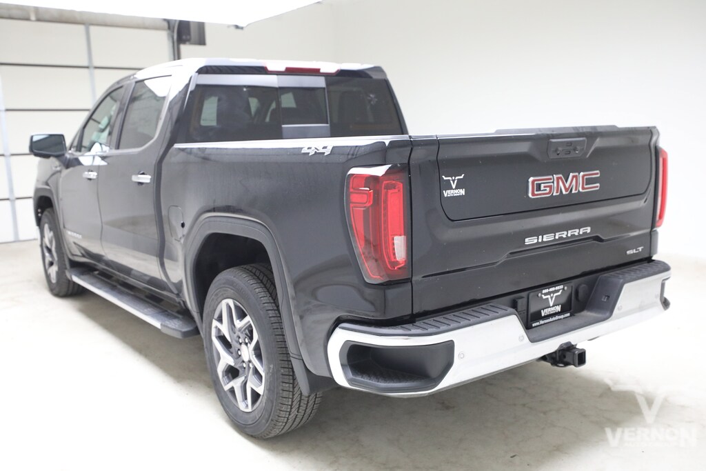New 2026 GMC Sierra 1500 SLT Truck Crew Cab