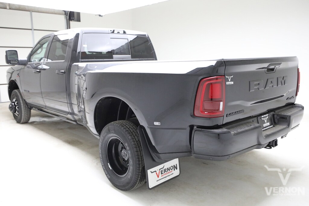 New 2026 Ram 3500 Laramie Truck Crew Cab