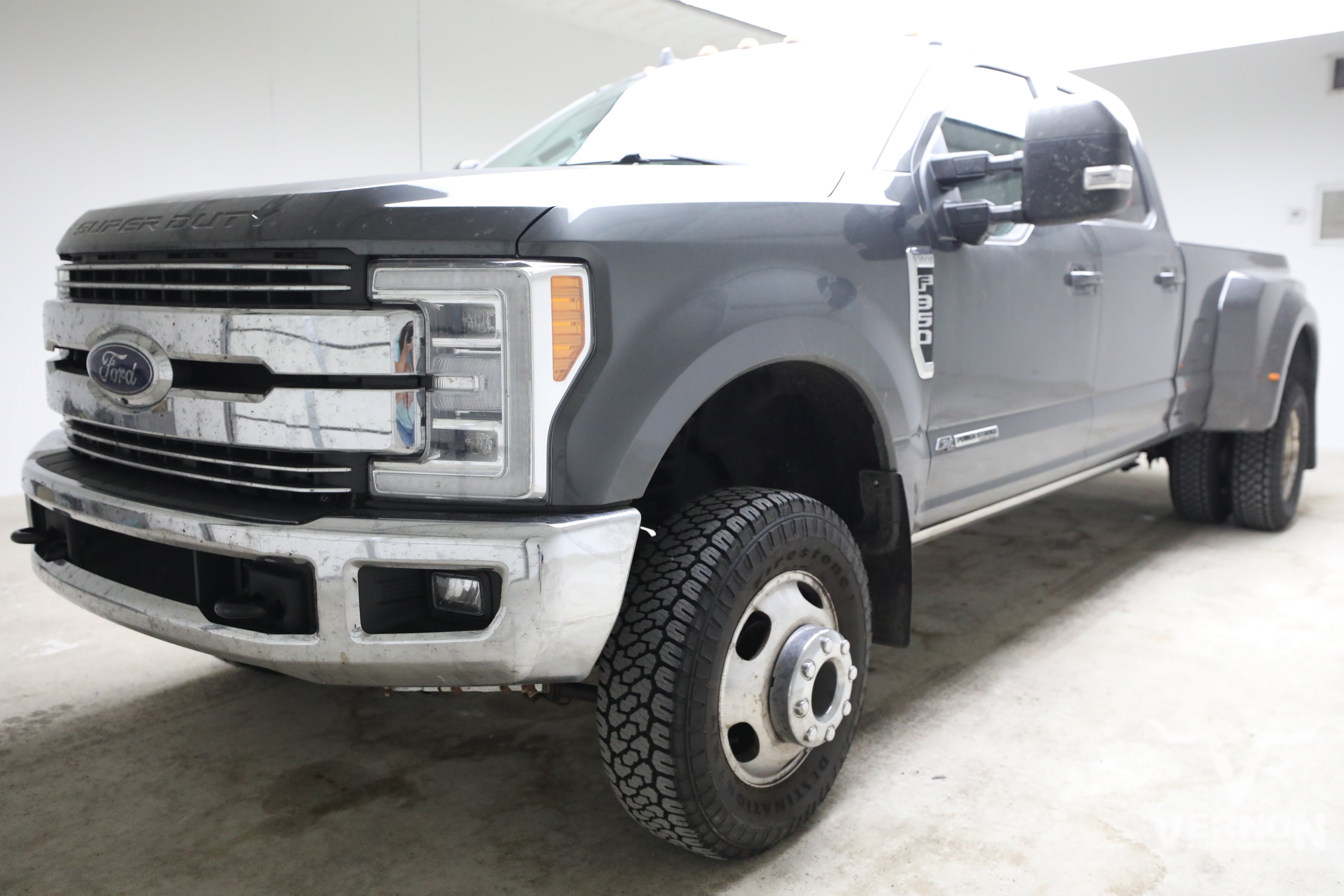  Ford F-350