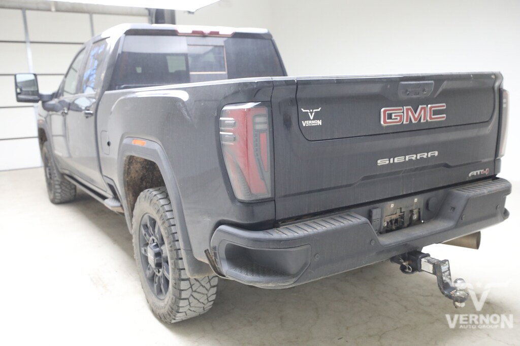 Used 2024 GMC Sierra 2500 HD AT4 Truck Crew Cab