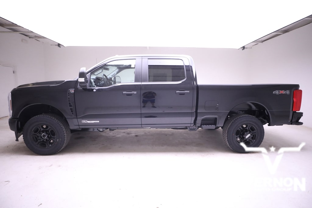 New 2026 Ford F-250 XL Truck Crew Cab