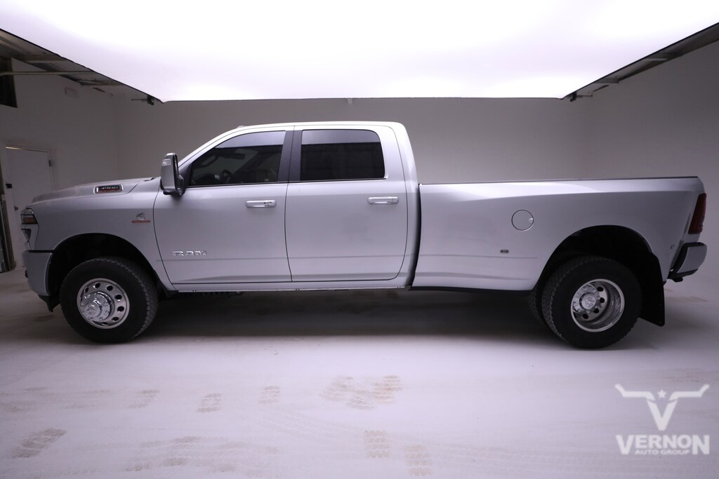 New 2026 Ram 3500 Laramie Truck Crew Cab