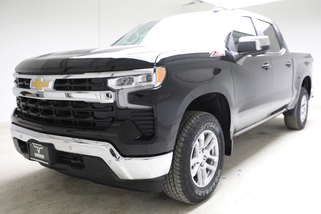 New 2026 Chevrolet Silverado 1500 LT w/1LT Truck Crew Cab