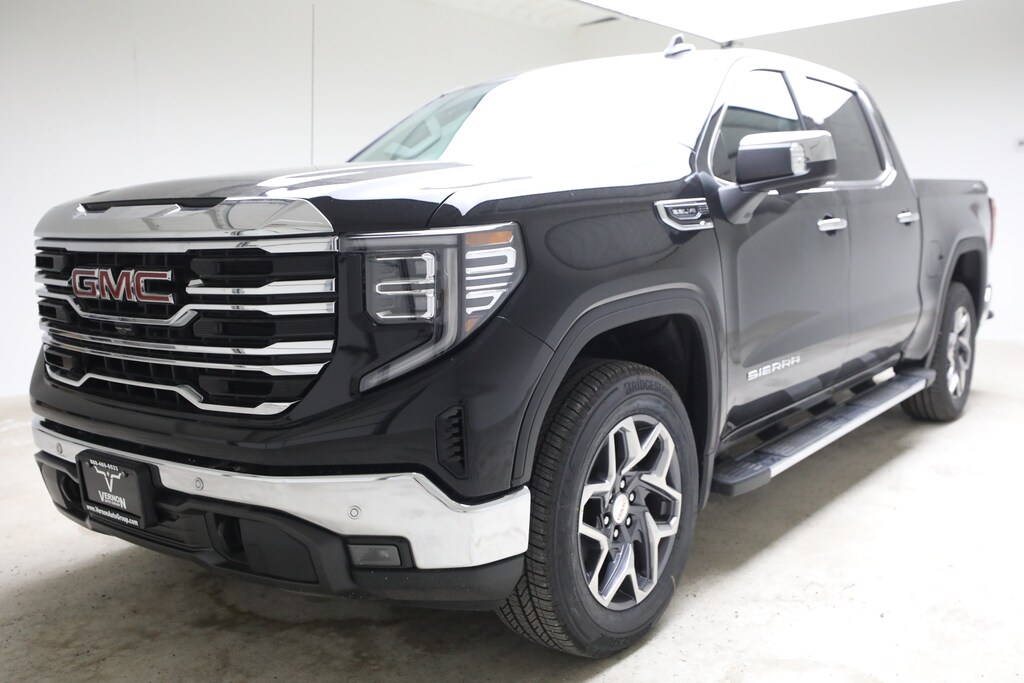 New 2026 GMC Sierra 1500 SLT Truck Crew Cab