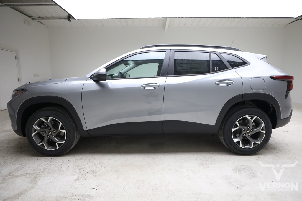 New 2026 Chevrolet Trax LT SUV
