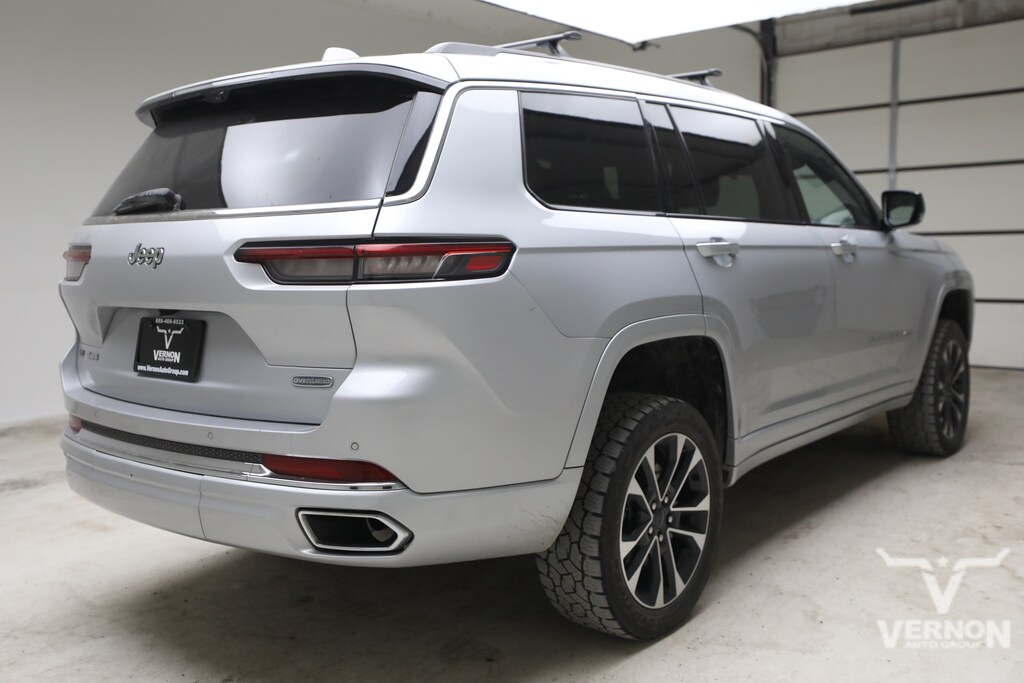 Used 2022 Jeep New Grand Cherokee Overland SUV