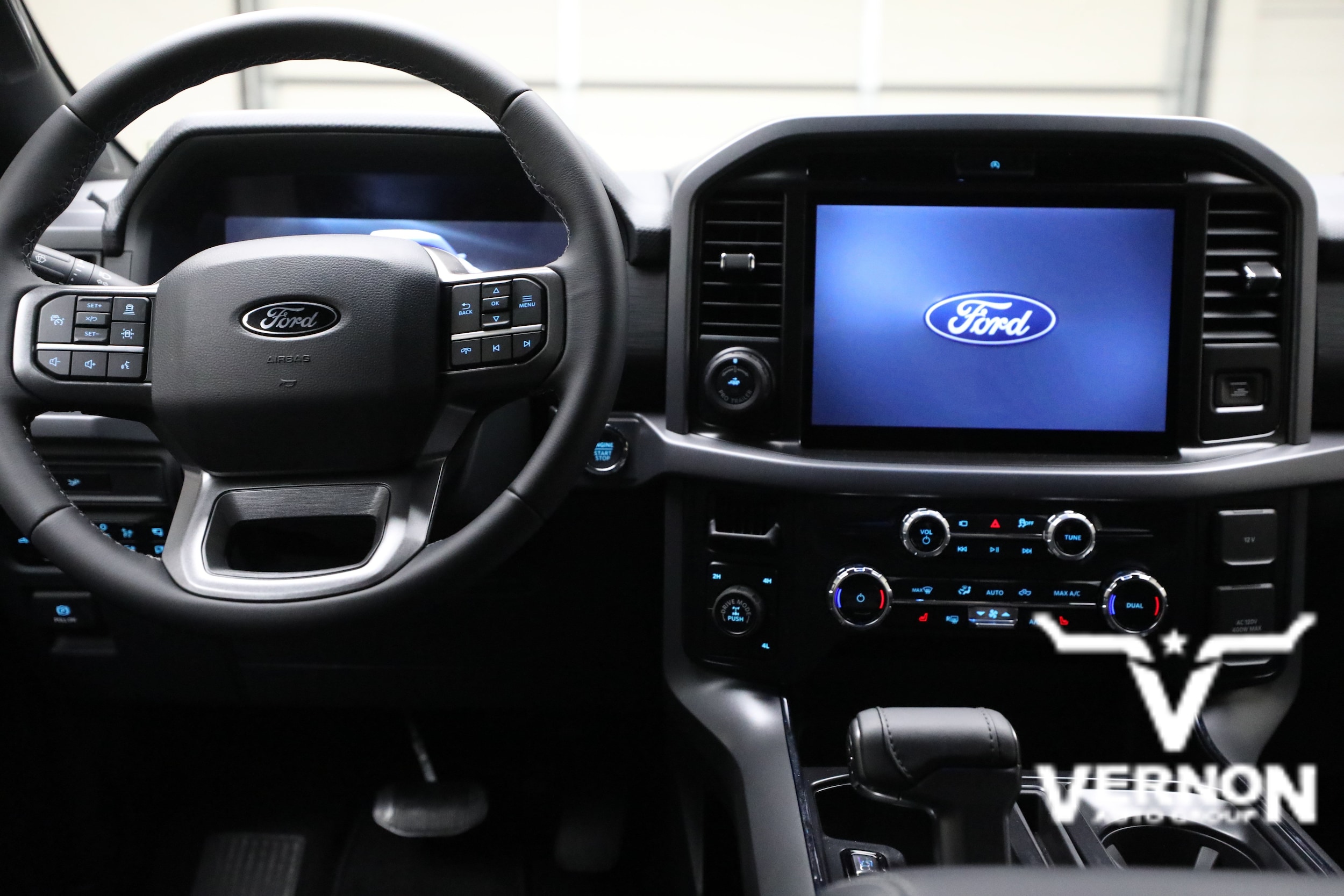 2026 Ford F-150 XLT - Photo 20