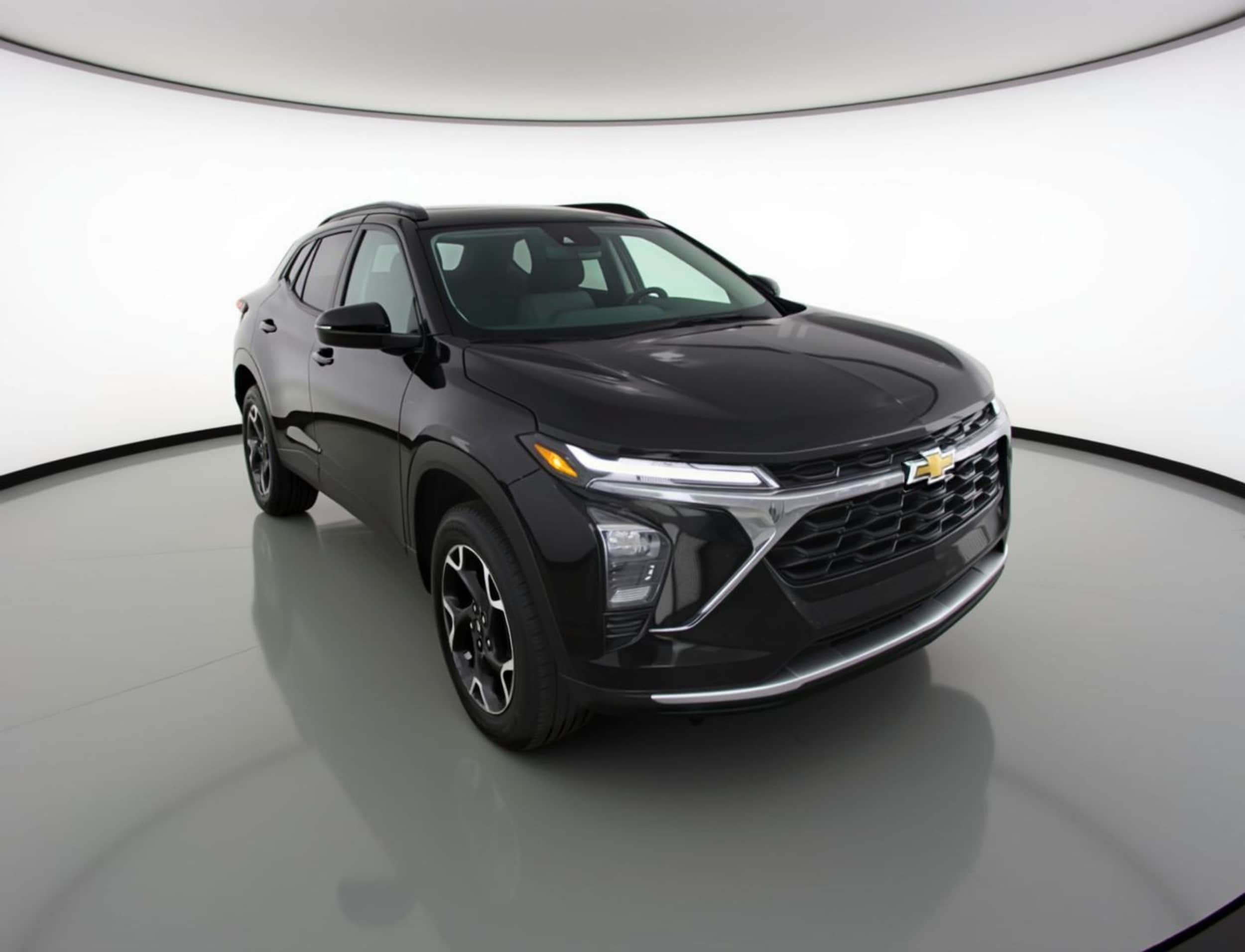 Thumbnail: 2025 Chevrolet Trax - 1