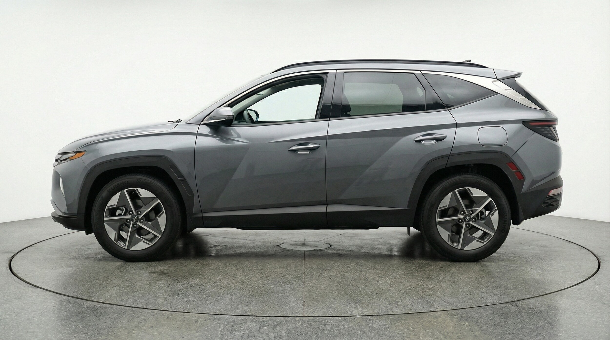 Thumbnail: 2025 Hyundai Tucson - 4