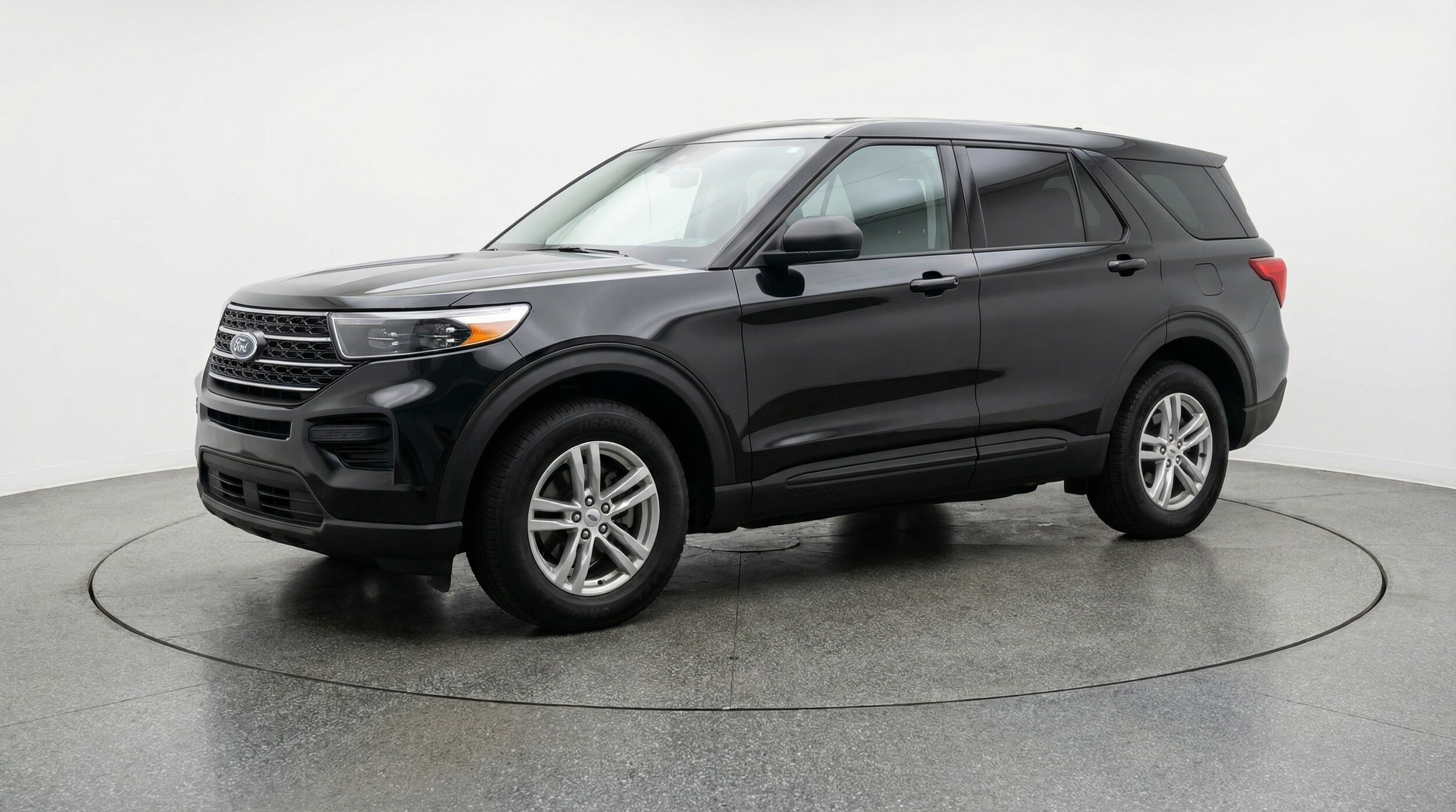 Thumbnail: 2024 Ford Explorer - 3