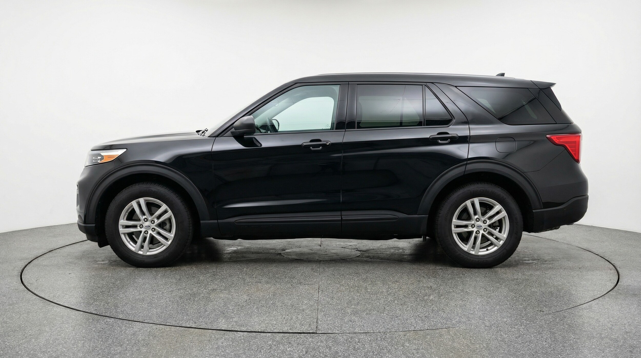 Thumbnail: 2024 Ford Explorer - 4