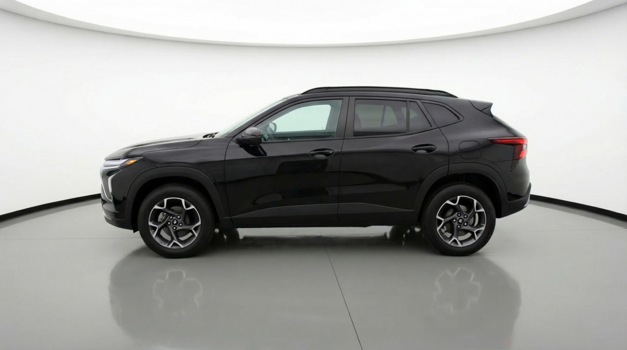 Thumbnail: 2025 Chevrolet Trax - 4