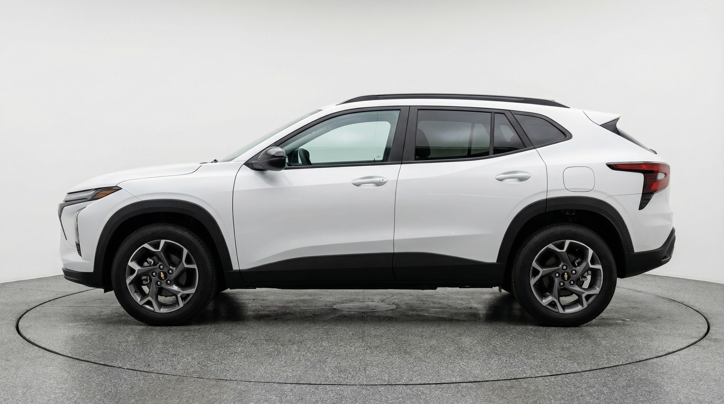 Thumbnail: 2025 Chevrolet Trax - 4