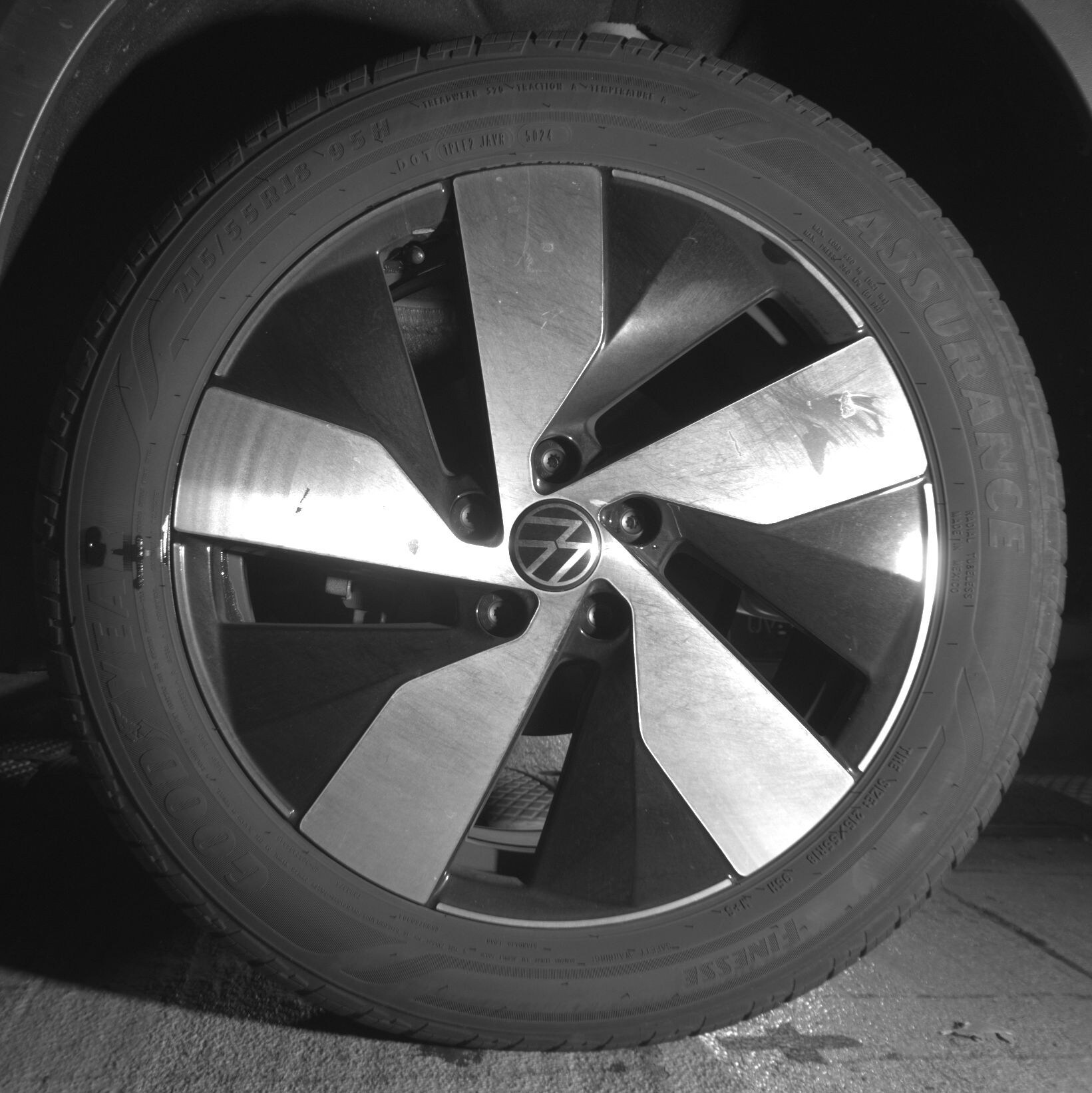 Thumbnail: 2025 Volkswagen Taos - 11