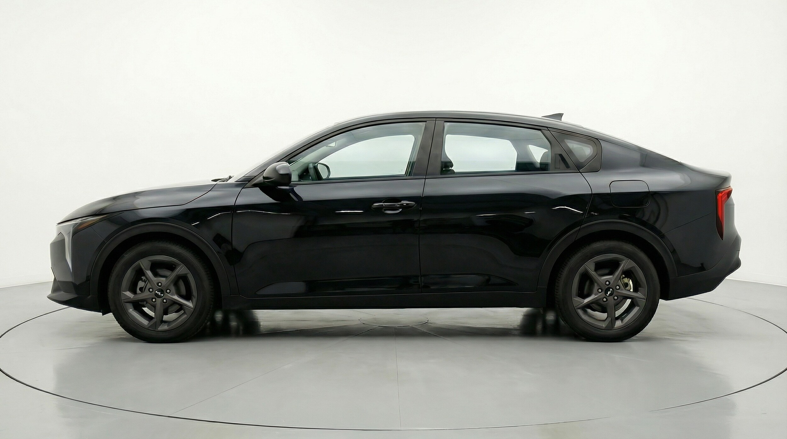 Thumbnail: 2025 Kia K4 - 4