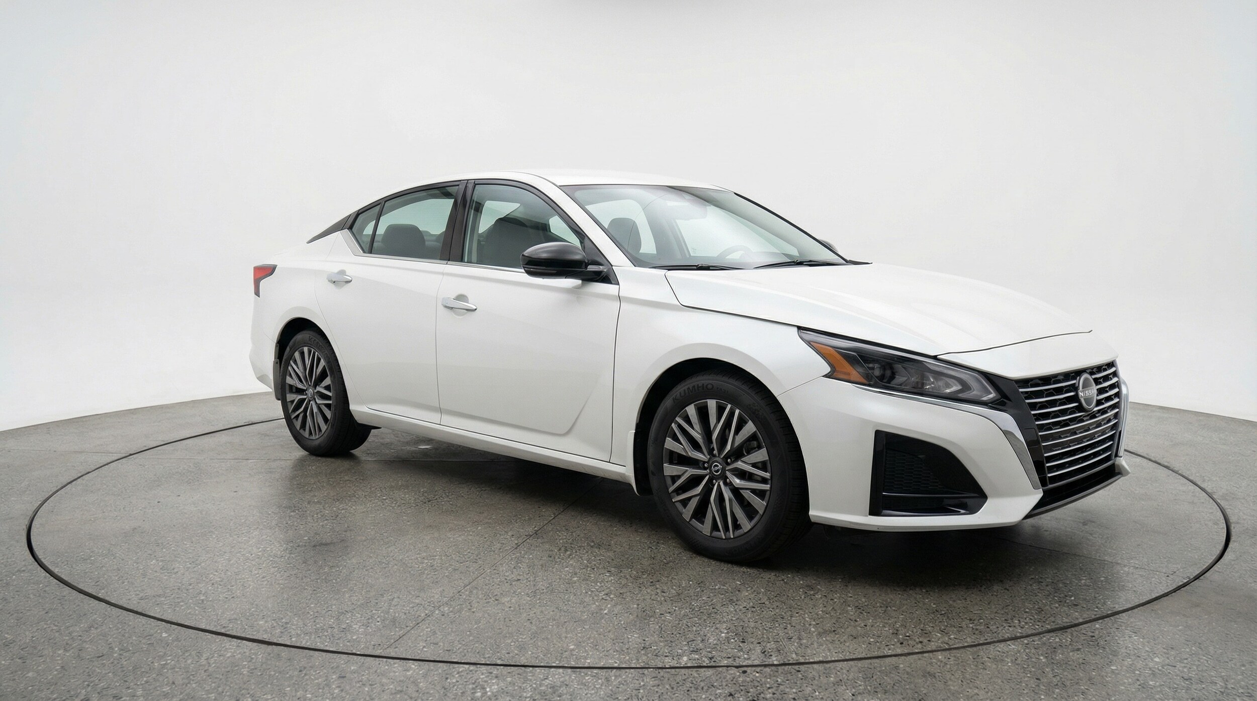 Thumbnail: 2025 Nissan Altima - 1