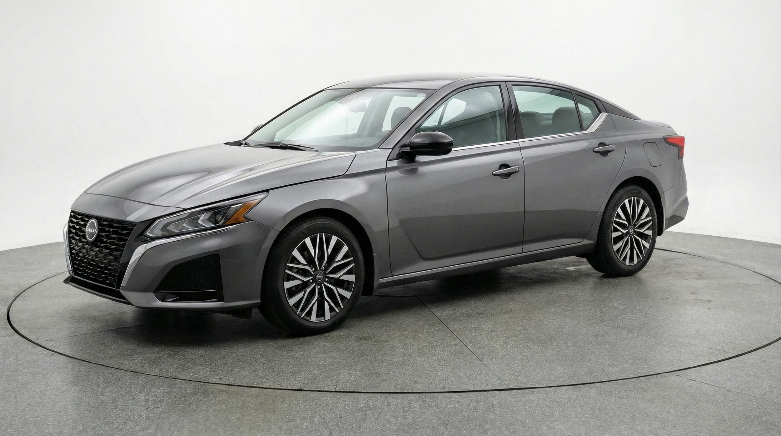 Thumbnail: 2025 Nissan Altima - 3