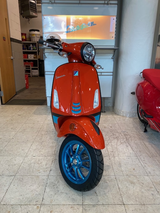 Vespa, Genuine & Piaggio Scooters