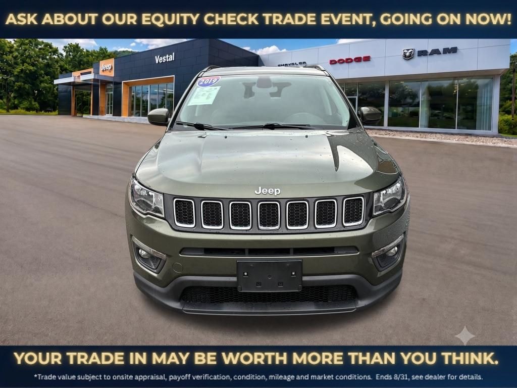 Used 2019 Jeep Compass Latitude 4x4 SUV