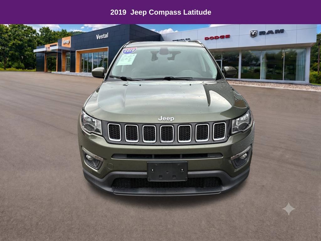 Used 2019 Jeep Compass Latitude with VIN 3C4NJDBB4KT781183 for sale in Vestal, NY