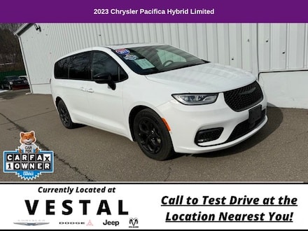 2023 Chrysler Pacifica Plug-In Hybrid Limited Van Passenger Van