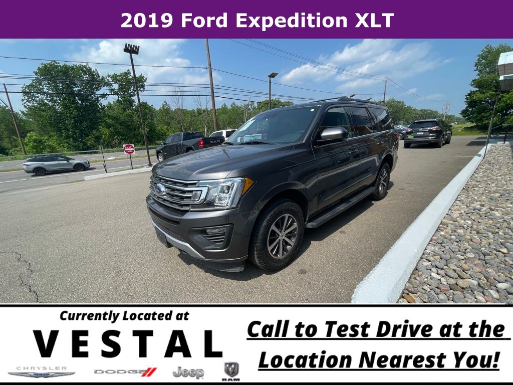 Used 2019 Ford Expedition XLT with VIN 1FMJU1JT2KEA69779 for sale in Vestal, NY