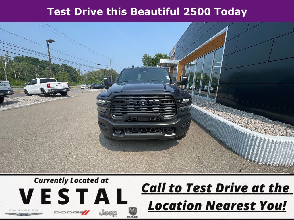 2025 Ram 2500 Tradesman photo 3