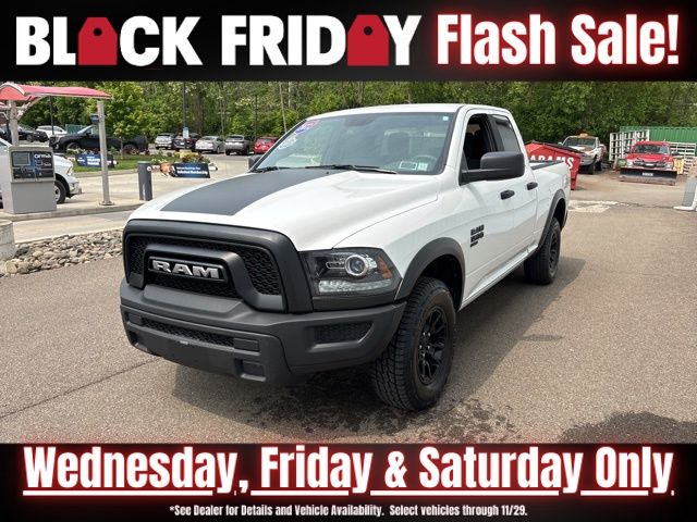 2022 Ram 1500 Classic SLT photo 3