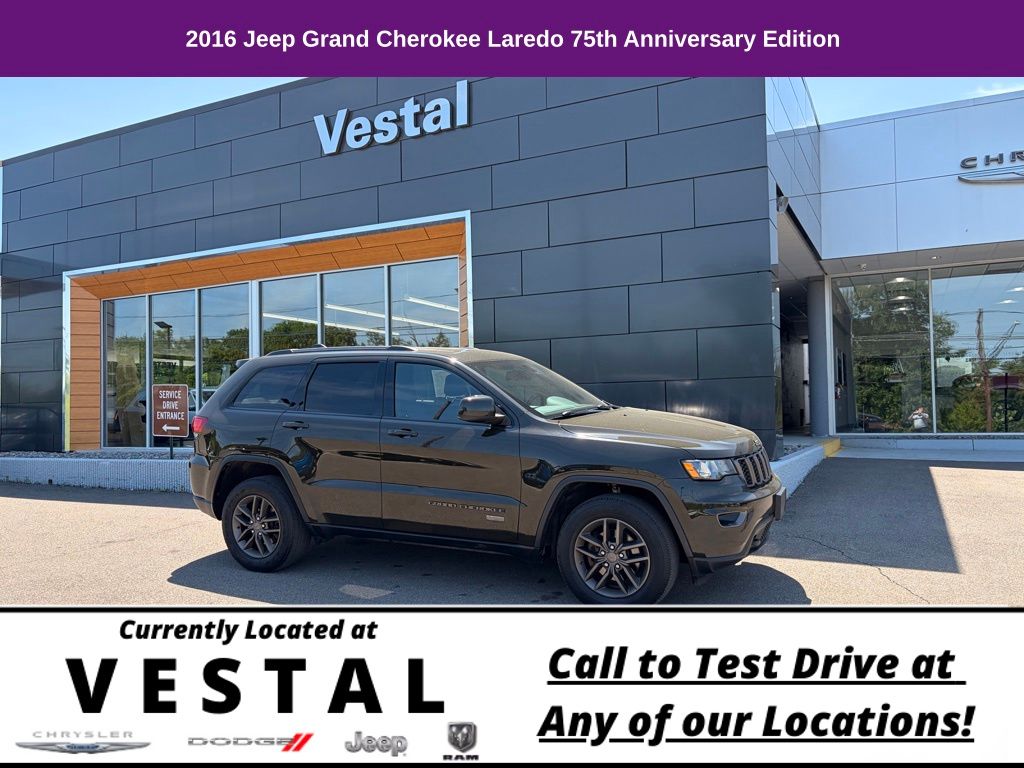  2016 Jeep Grand Cherokee Laredo 4WD   