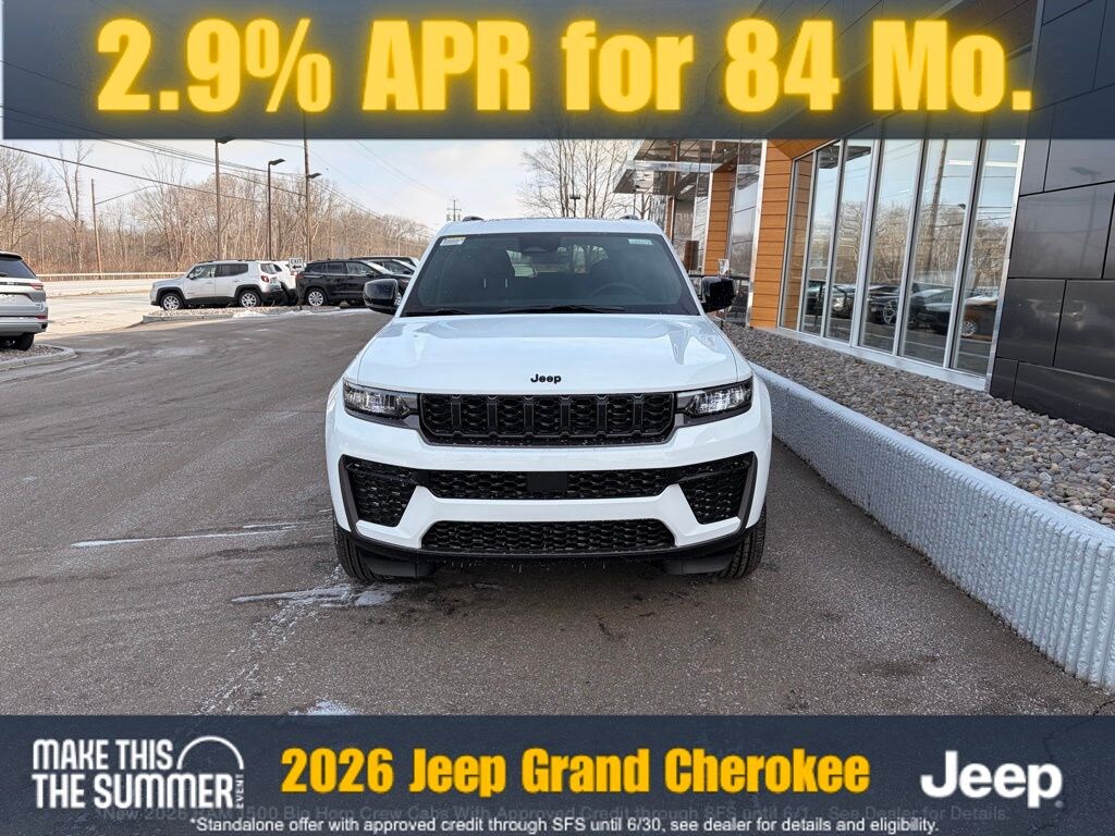 New 2026 Jeep Grand Cherokee Laredo Sport Utility