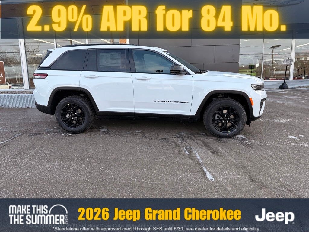 New 2026 Jeep Grand Cherokee Laredo Sport Utility