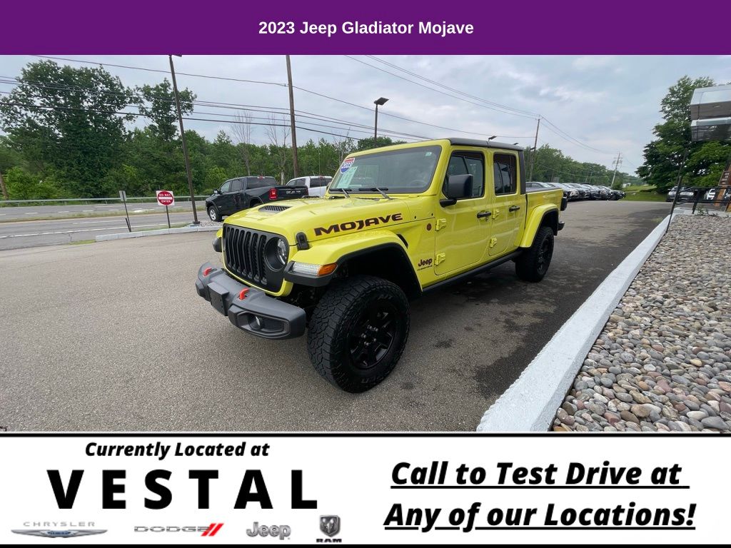 2023 Jeep Gladiator Mojave photo 3