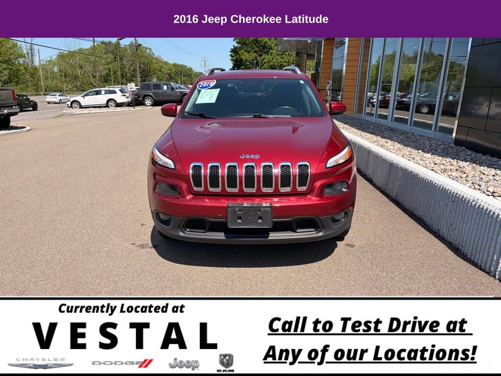 Used 2016 Jeep Cherokee Latitude 4x4 SUV