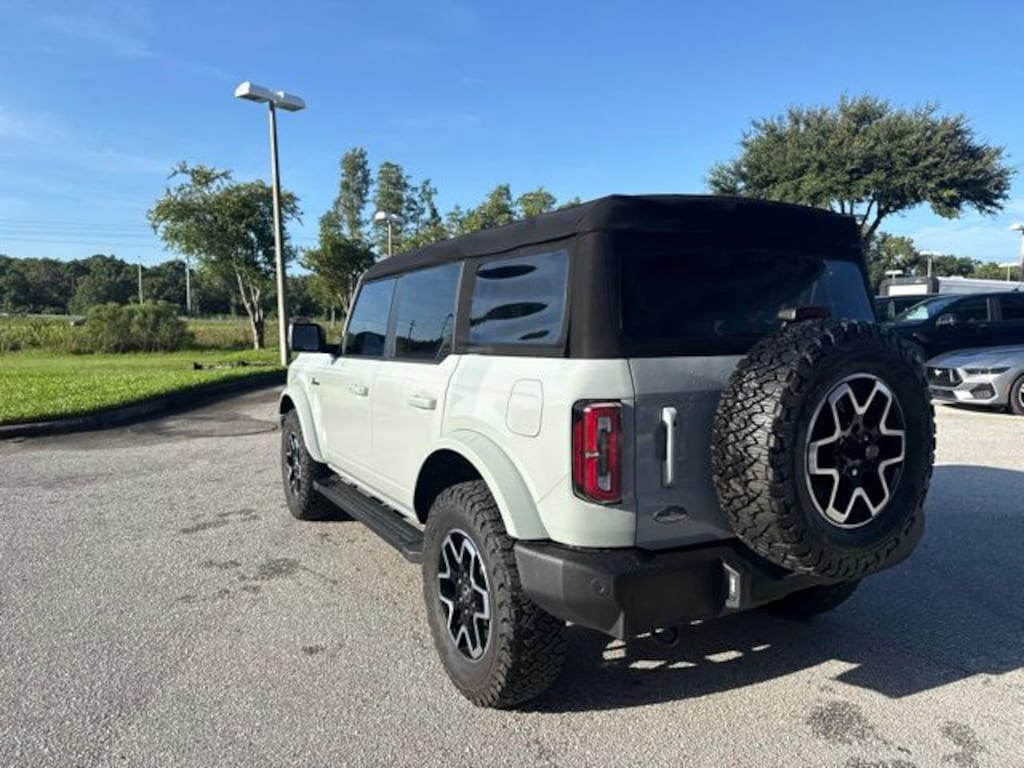 Certified 2024 Ford Bronco Outer Banks SUV