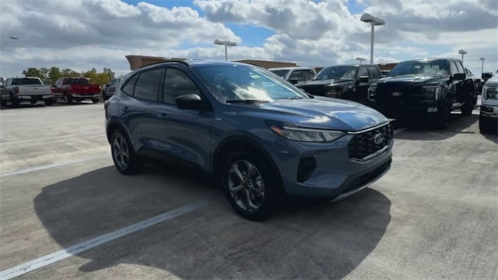 New 2026 Ford Escape ST-Line SUV