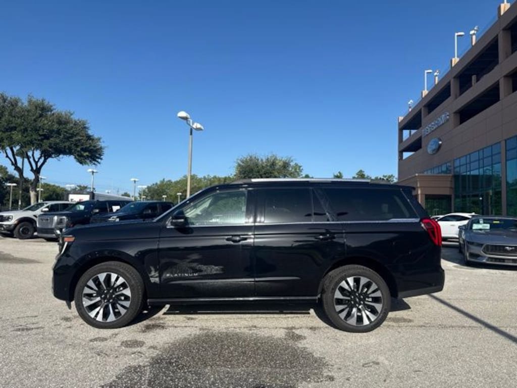 Certified 2025 Ford Expedition Platinum SUV