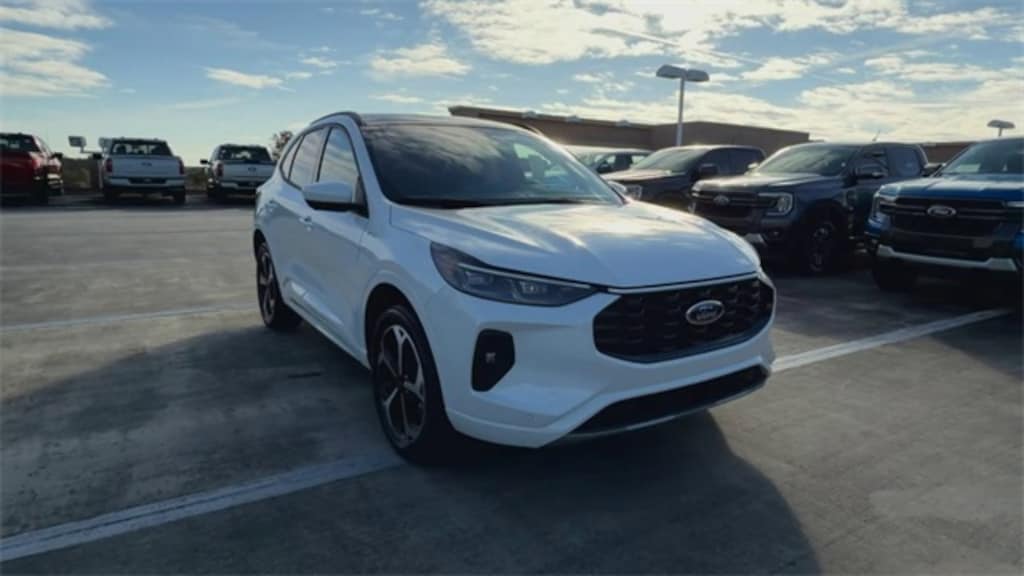 New 2026 Ford Escape ST-Line Elite SUV