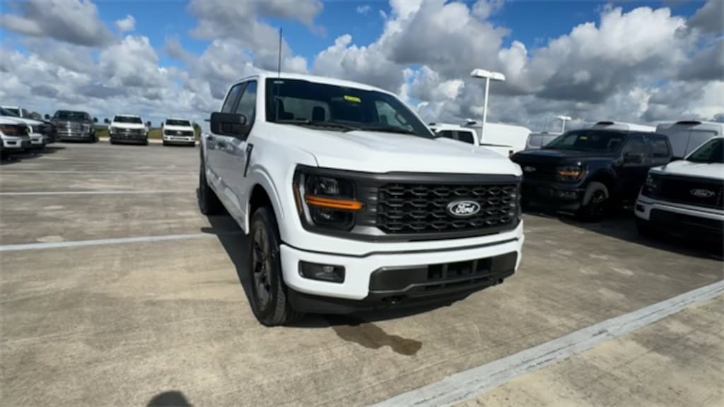 New 2025 Ford F-150 STX Truck SuperCrew Cab