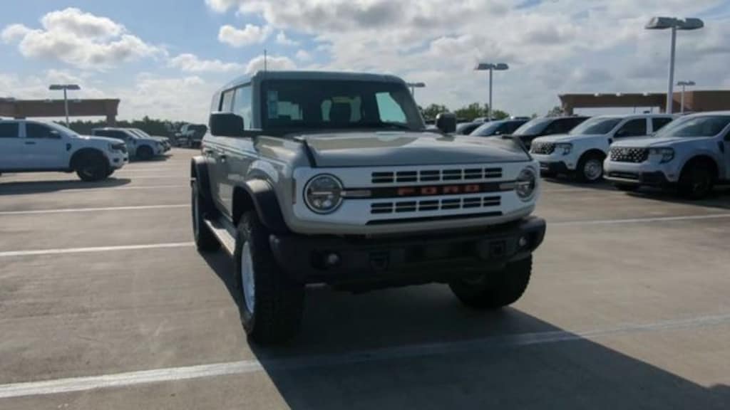 New 2026 Ford Bronco Heritage Edition SUV