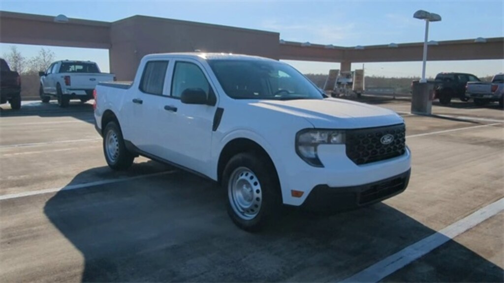 New 2026 Ford Maverick XL Truck SuperCrew