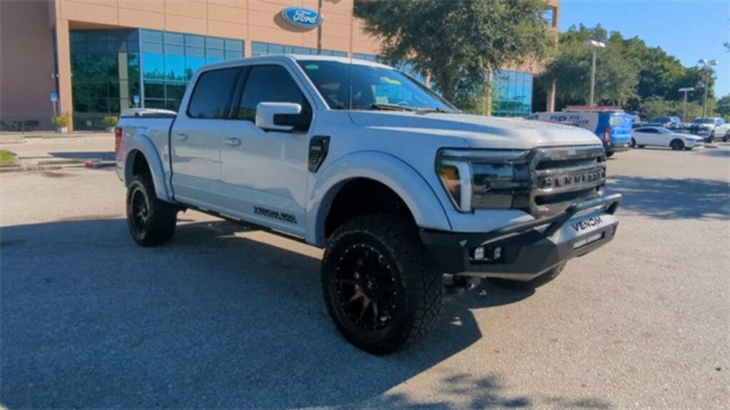 New 2025 Ford F-150 Lariat Truck SuperCrew Cab