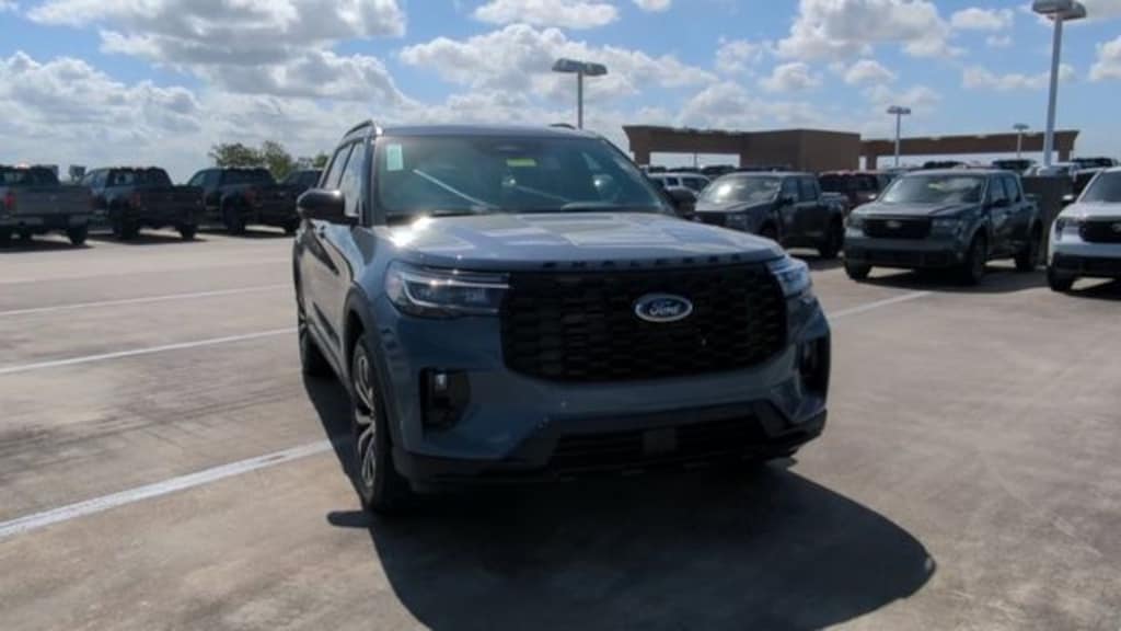New 2026 Ford Explorer ST-Line SUV