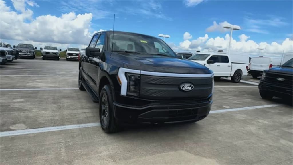 New 2025 Ford F-150 Lightning Flash Truck SuperCrew Cab