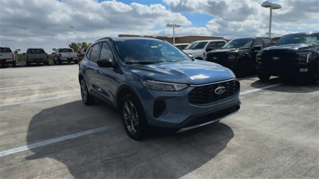 New 2026 Ford Escape ST-Line SUV